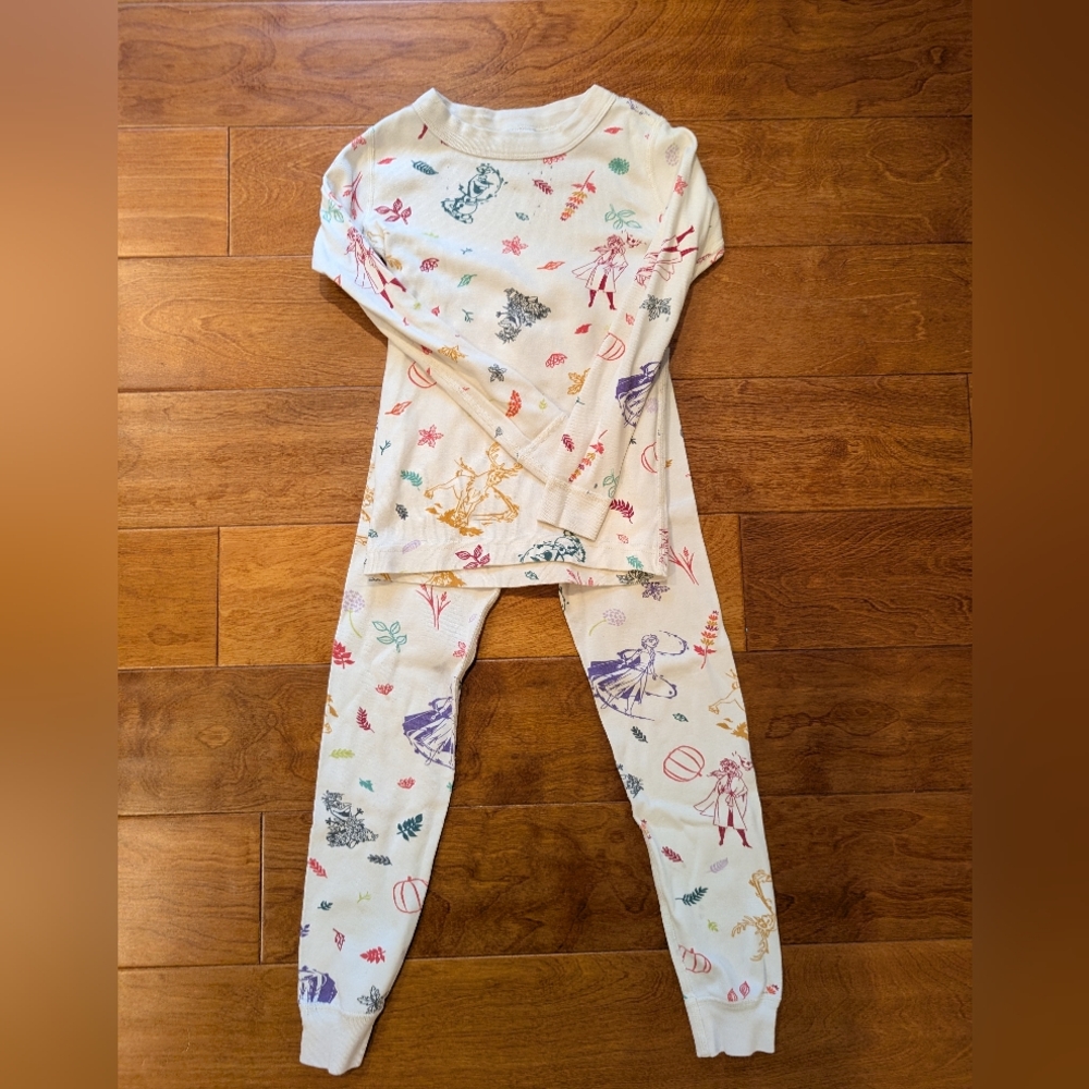 Hanna Andersson x Disney Frozen White Pajama Set with Colorful Prints